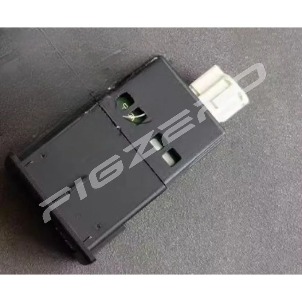 For Mercedes-Benz E200 E260 E300 Car Charger Port USB Plug Card Reader Car Play