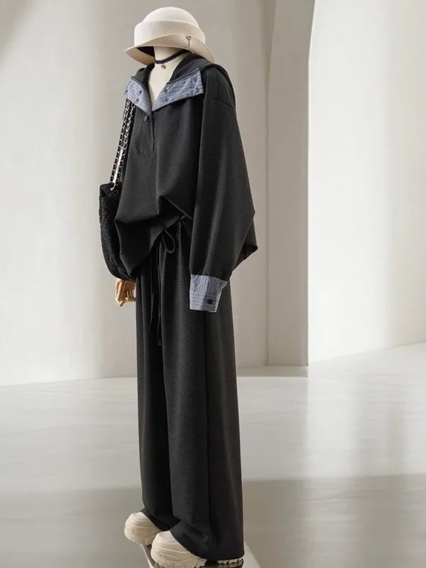 

Комплект из худи и спортивных брюк большого размера (300 Pou), очень красивый, в полоску, с эффектом двухслойности, повседневный, универсальный, осенний.