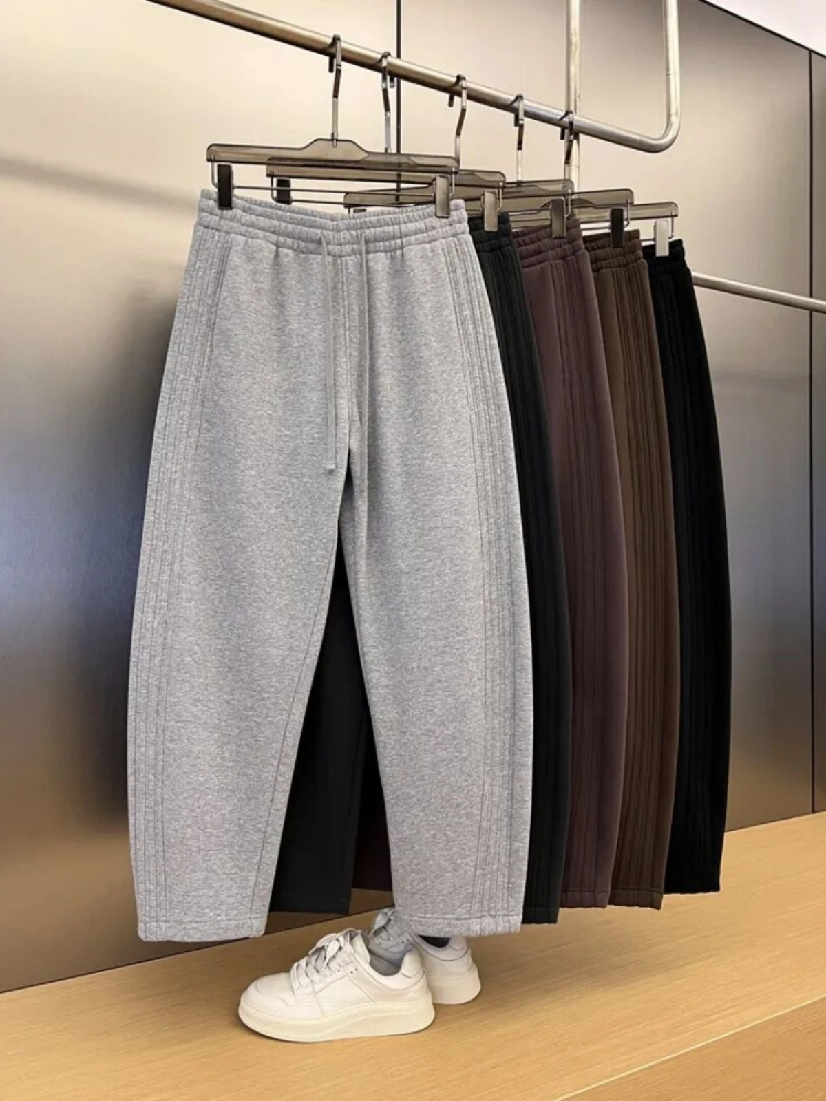 

Мужские свободные утепленные повседневные спортивные брюки на флисе, осенне-зимние, новые, простые, прямые, широкие штанины