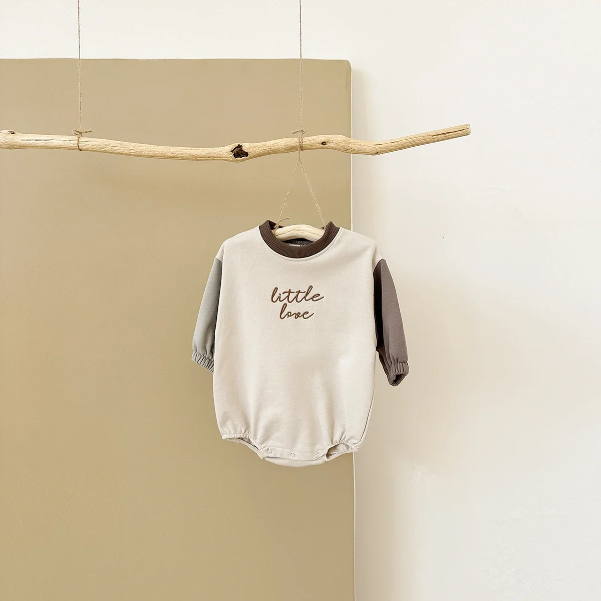 Newborn Baby Unisex Raglan Sleeve Letter Embroidery Long Sleeve Bodysuit Color Splice Infant Spring Autumn Romper Outfit