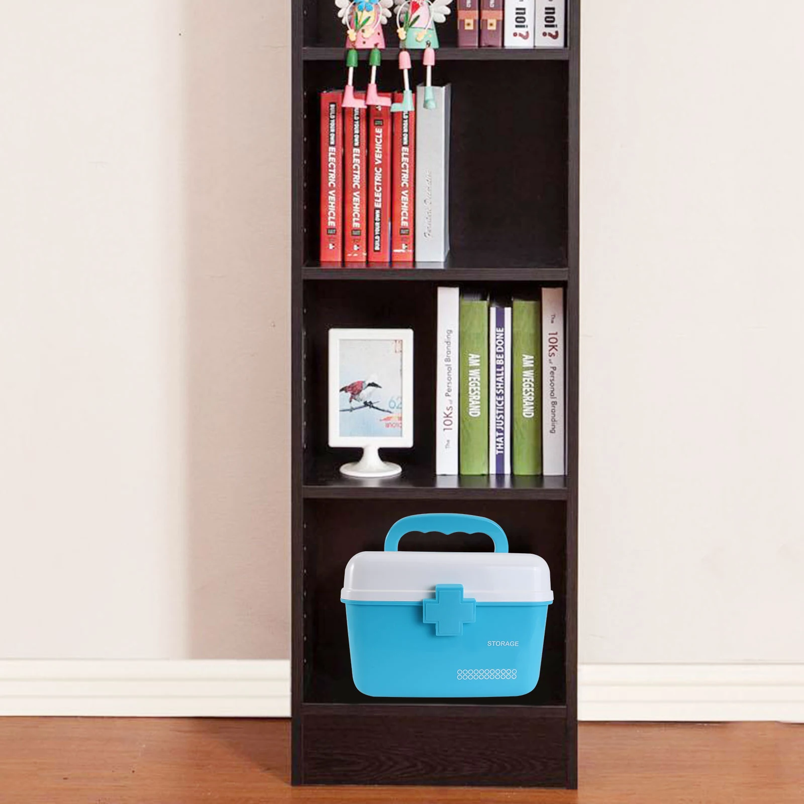 صندوق دواء محمول بطبقة مزدوجة أخضر 21 × 16.5 × 15 سم من البلاستيك المتين منظم تخزين الإسعافات الأولية للاستخدام المنزلي في الهواء الطلق