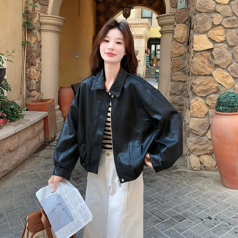 Spring 2026 Women's Black Leather Jacket Short Motorcycle Style Retro Cool Wind Short Length turndown Collar Casual Jacket traf