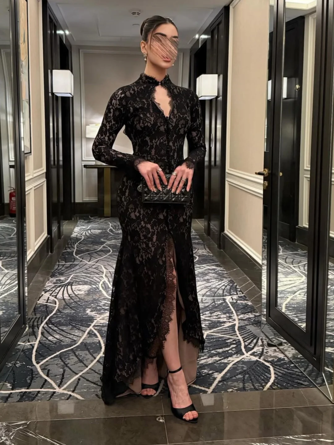 

Lovestory Straight Long Sleeves Prom Dresses Vestidos De Fiesta O-Neck Lace Front Split Evening Dresses Party Dresses