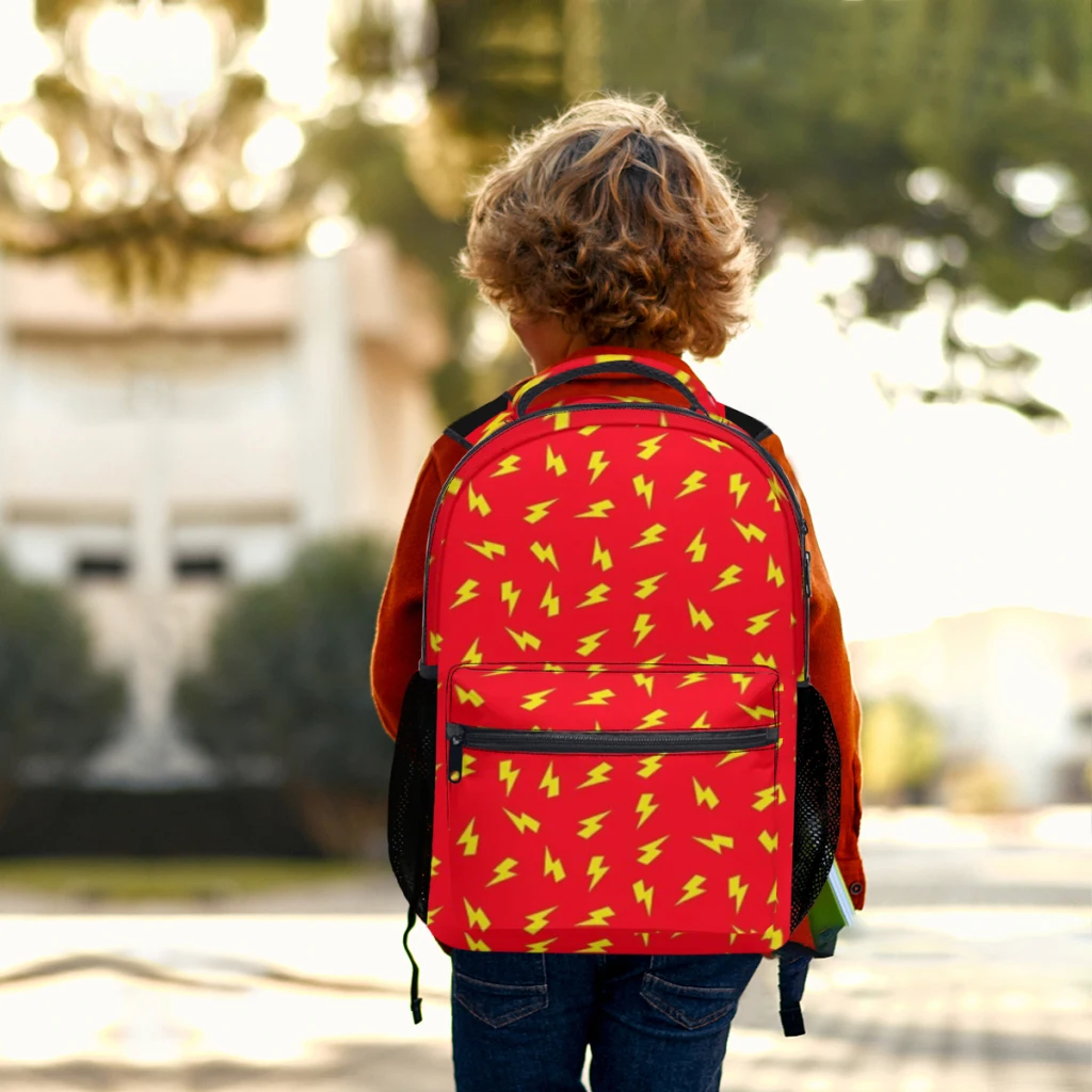 Mochila con patrón de rayo amarillo en rojo, bolsa de libros de moda, gran capacidad, 17 pulgadas, nueva moda