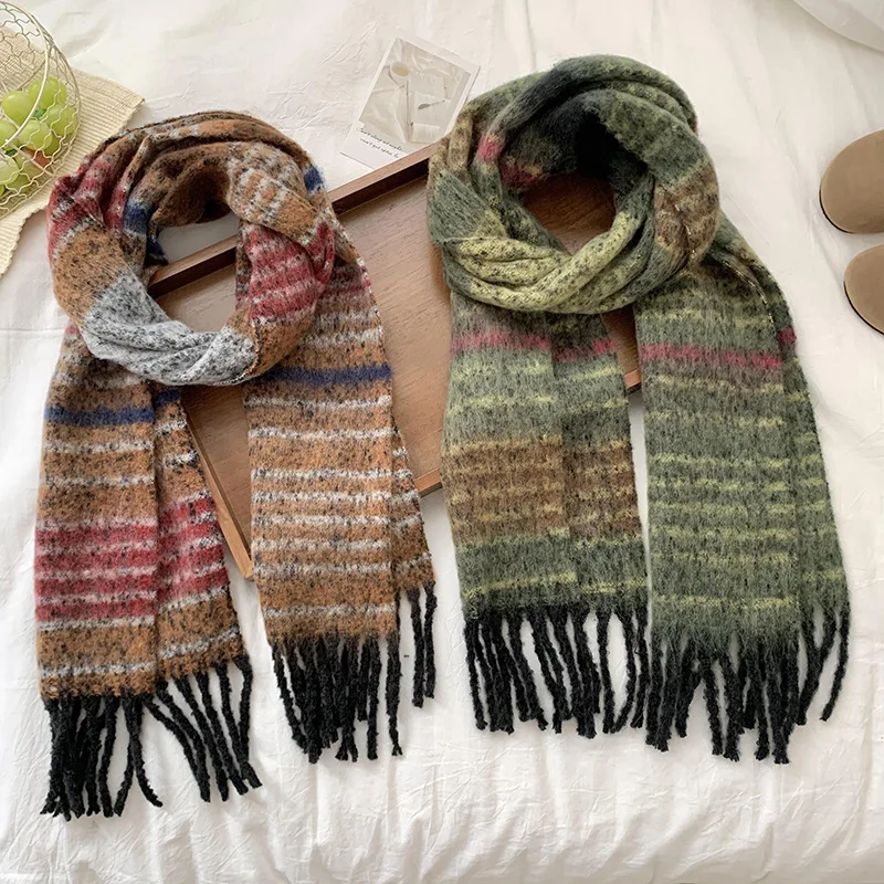 Fashionable Wool-Like Scarf with Tassels, Perfect for Daily Commute Stay Warm and Cozy with this Soft Scarf