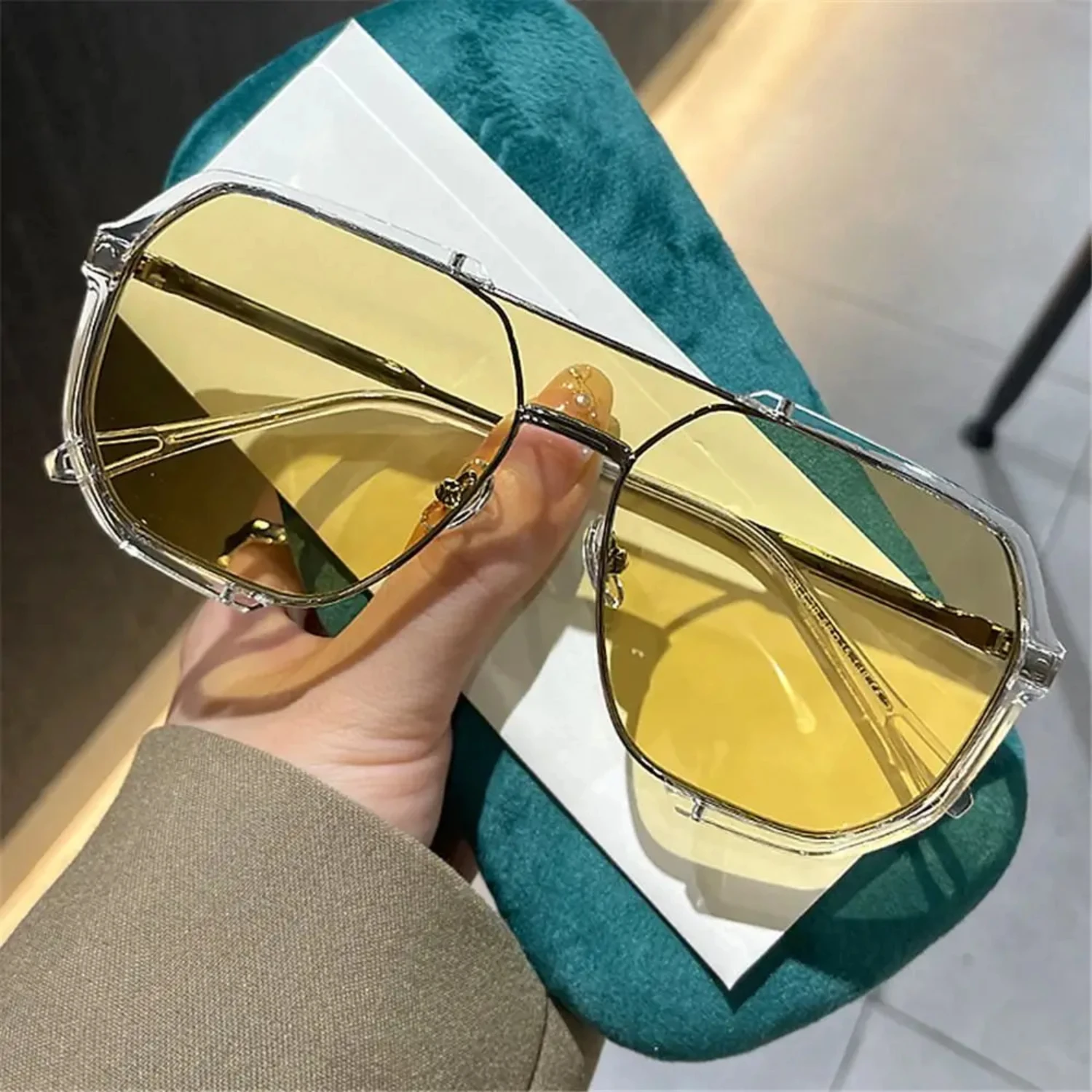 New Trendy Polygonal Punk Sunglasses  Goggle Advanced Sense  Large Frame Sun Glasses  Steampunk Eyewear UV400