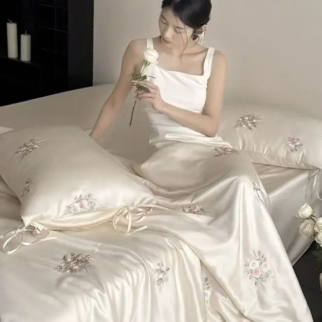 Luxury France Style Lyocell Fiber Quilt Cover Summer Breathable Ice Silk Air Conditioner Quilt Men Women Embroidery Bed Supplies
