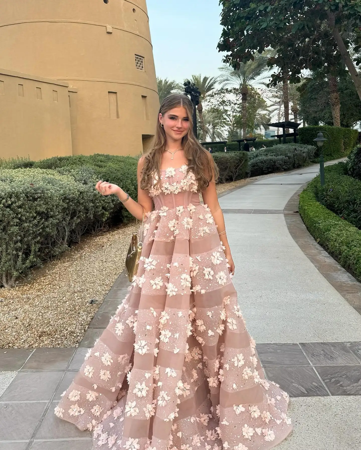 Light Pink Strapless Beaded Tulle Evening Dresses with 3D Handmade Flowers Women Prom Gown Birthday Photoshoot Dresses