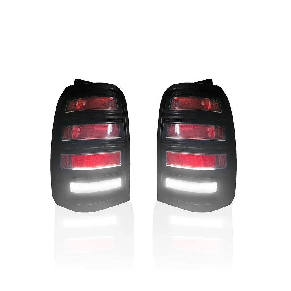 Car Rear Lamps Turn Signal Light Reverse Light Brake Light For Toyota 4Runner Taillights 1996-2002 Modified Taillights Assembly