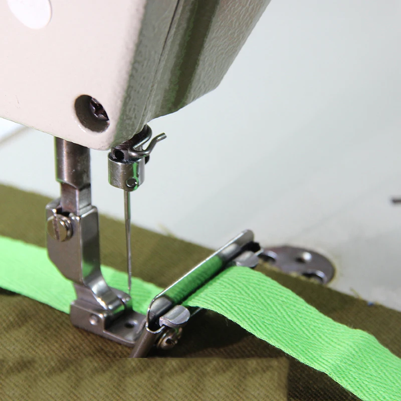 Computer Lockstitch Machine Adjustable Lace Ribbon Ribbon Patchwork Guide Belt S10 Presser Foot Left-Right Width Adjustable