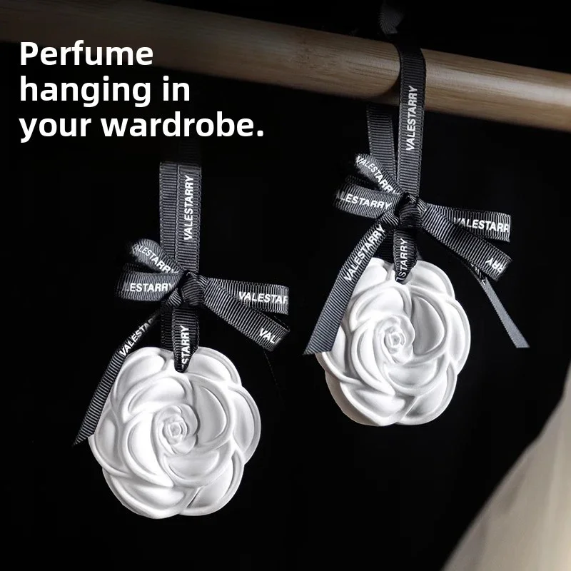 4 stuks Garderobe Deodorant Aromatherapie Gips Wax Tablet Geur Auto Hangende Luchtverfrisser Mooie Witte Bloem Parfum