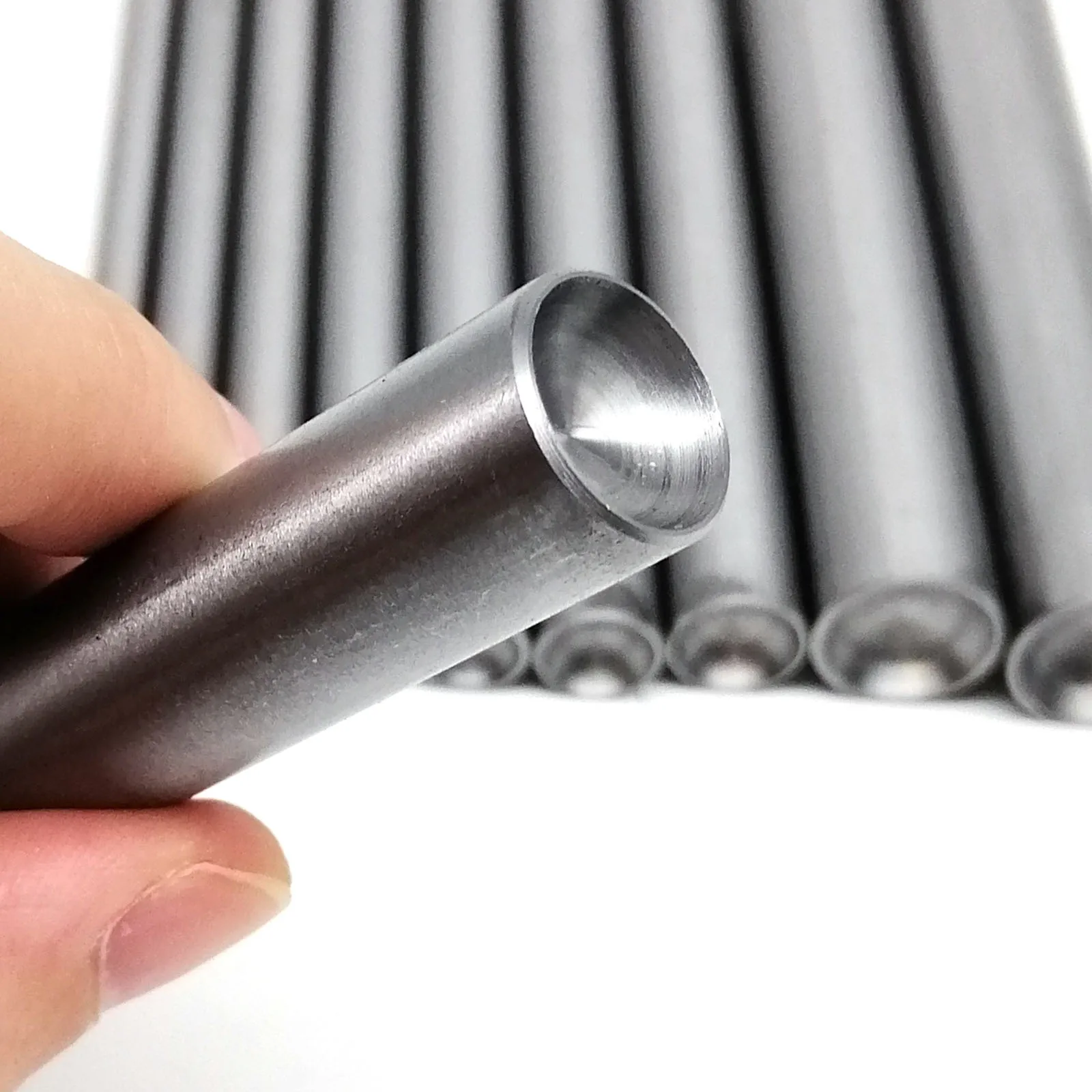 HZYUEGOU Nietenstanzwerkzeug mit Durchmesser von 3 mm bis 15 mm für dekorative halbkugelförmige Nietenköpfe, Spikes und Bolzen 45 # Stahl – Detail 2