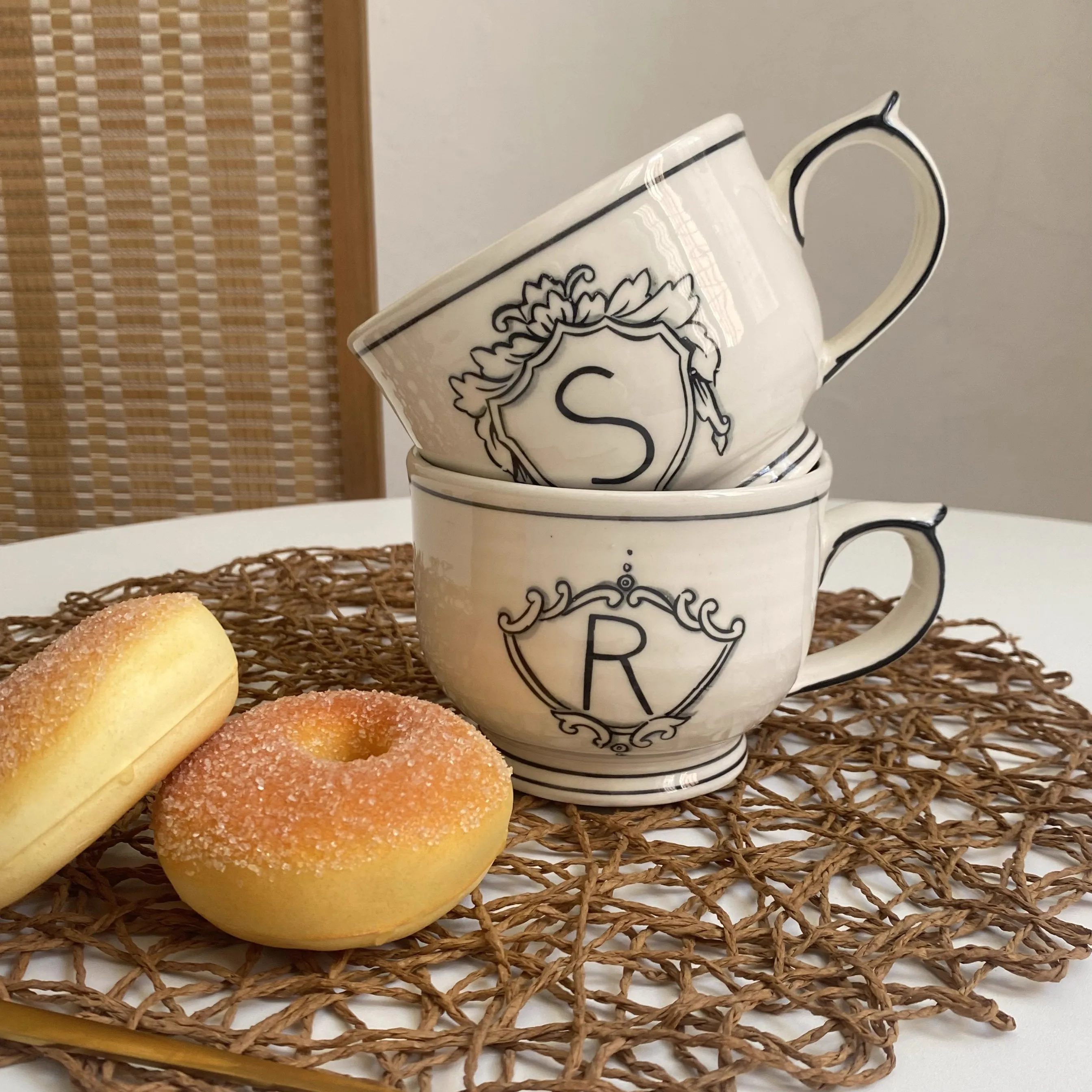 

Western Retro Letters Ceramics Mugs Coffee Mug Milk Tea Office Cups Drinkware the Best Gift Gift