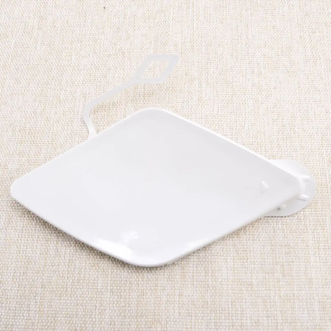 

51118067961 51118056606 Передний бампер Буксирный крюк Крышка проушины Пластиковая накладка подходит для BMW 3 серии F30 F31 M Упаковка 2013-2018