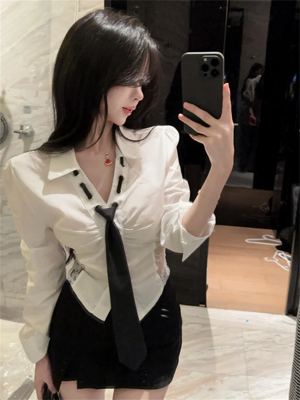 

Женская весенне-осенняя юбка с кружевными вставками и вырезами, облегающая, в корейском стиле, с дизайнерским подходом