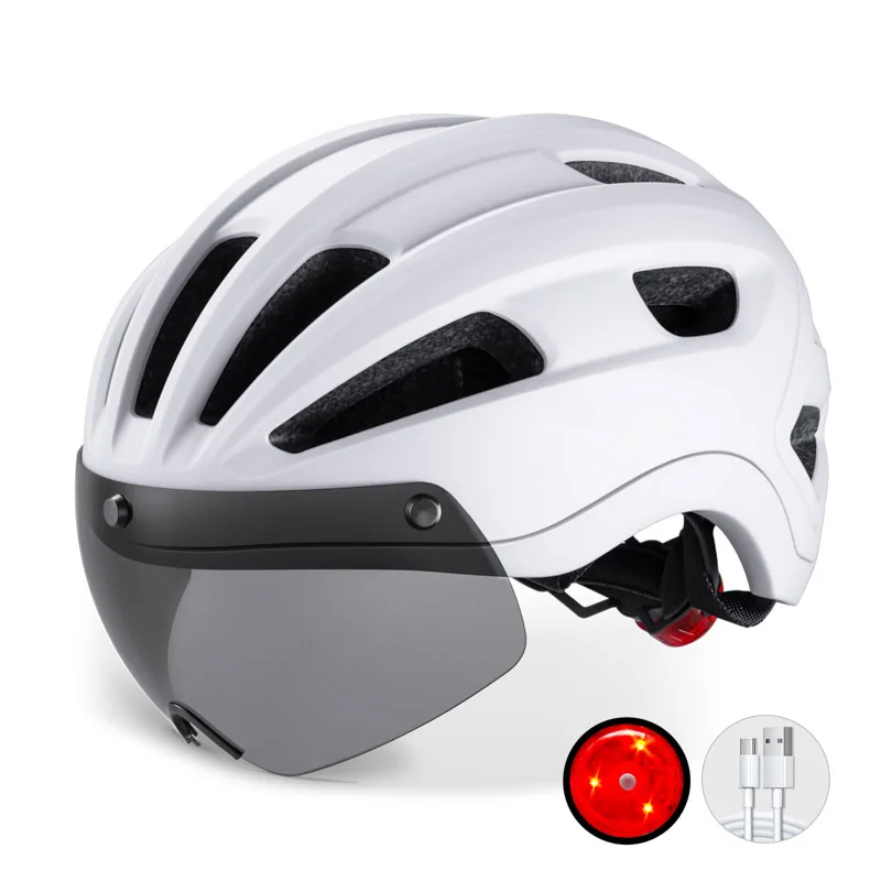 BATFOX Bicycle Helmet with LED Adult Lightweight Bicycle Helmet Rechargeable USB Lightweight Mountain Helmet Casco de bicicleta