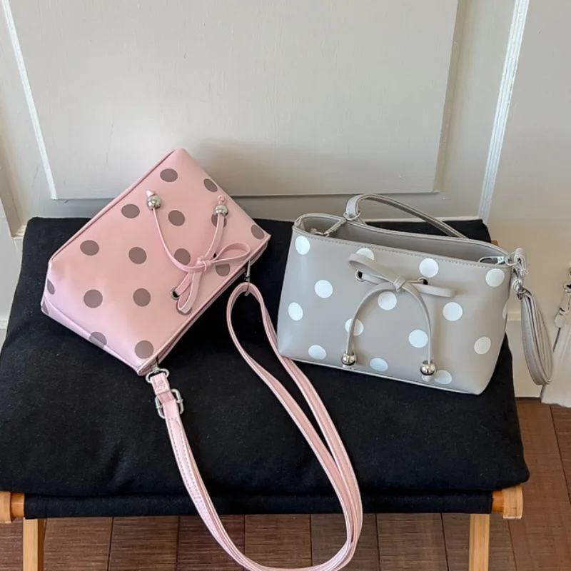 2026 New Women's Cross Shoulder Bag Fashion High Quality Women's Shoulder Bag Cute Sweet Versatile Girl Phone Storage Bag