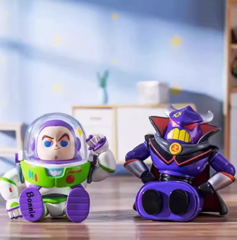 Figurines d'action de la série Toy Story pour enfants, boîte mystère, Buzz Lightyear, jouets assis, modèle de collection de beurre, cadeau Disney authentique