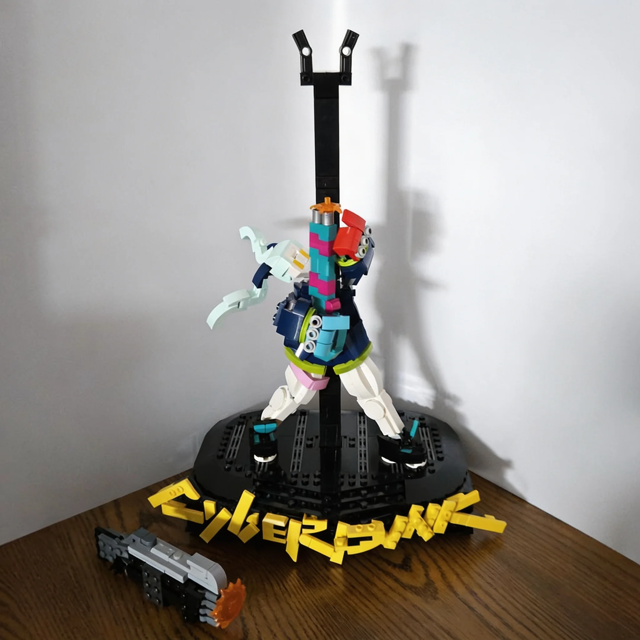 812pcs MOC Other Cyberpunk Edgerunners Display Model Christmas Gift Creative Decorative For Bookshelf And Home