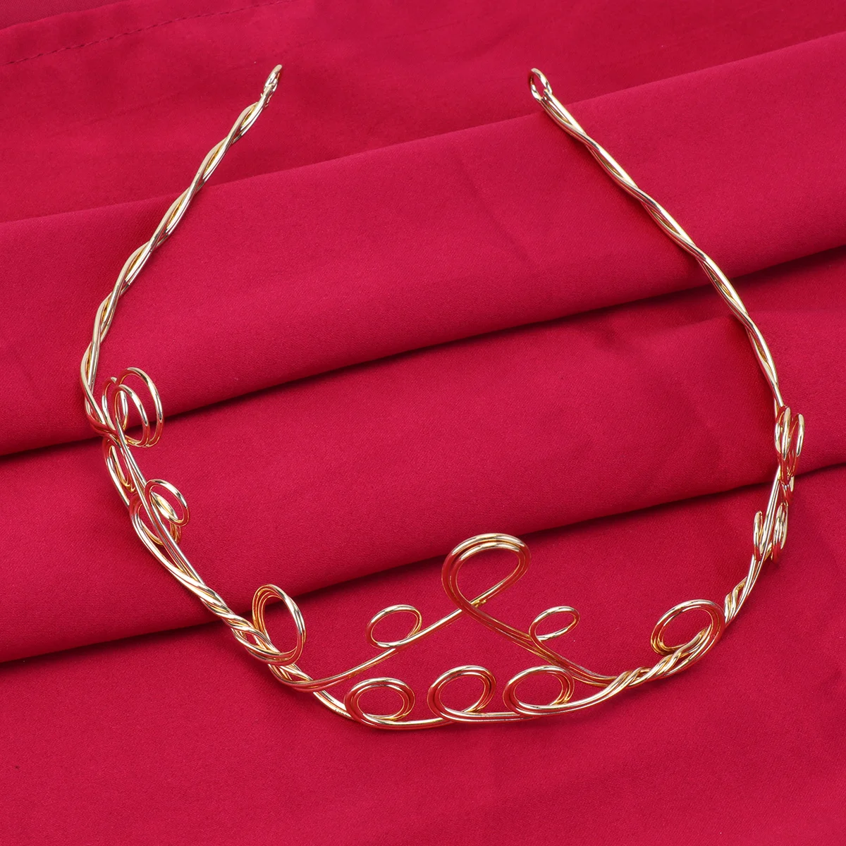 

Golden Bridal Crown Tiara Wedding Circlet Headband Chic Design for Women Girls Perfect for Wedding Party Engagement