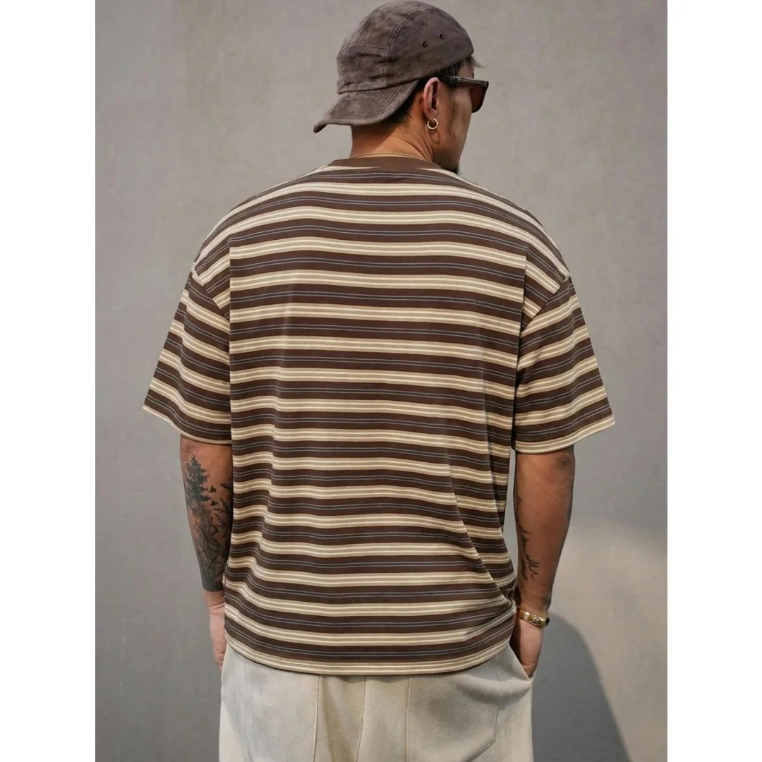 Gestreiftes Colorblock-Freizeit-T-Shirt für Herren, vielseitig für den täglichen Gebrauch, Kurzarm, Sommer, Retro, lässig, Streetwear, modische Oberteile für den Alltag. – Detail 8