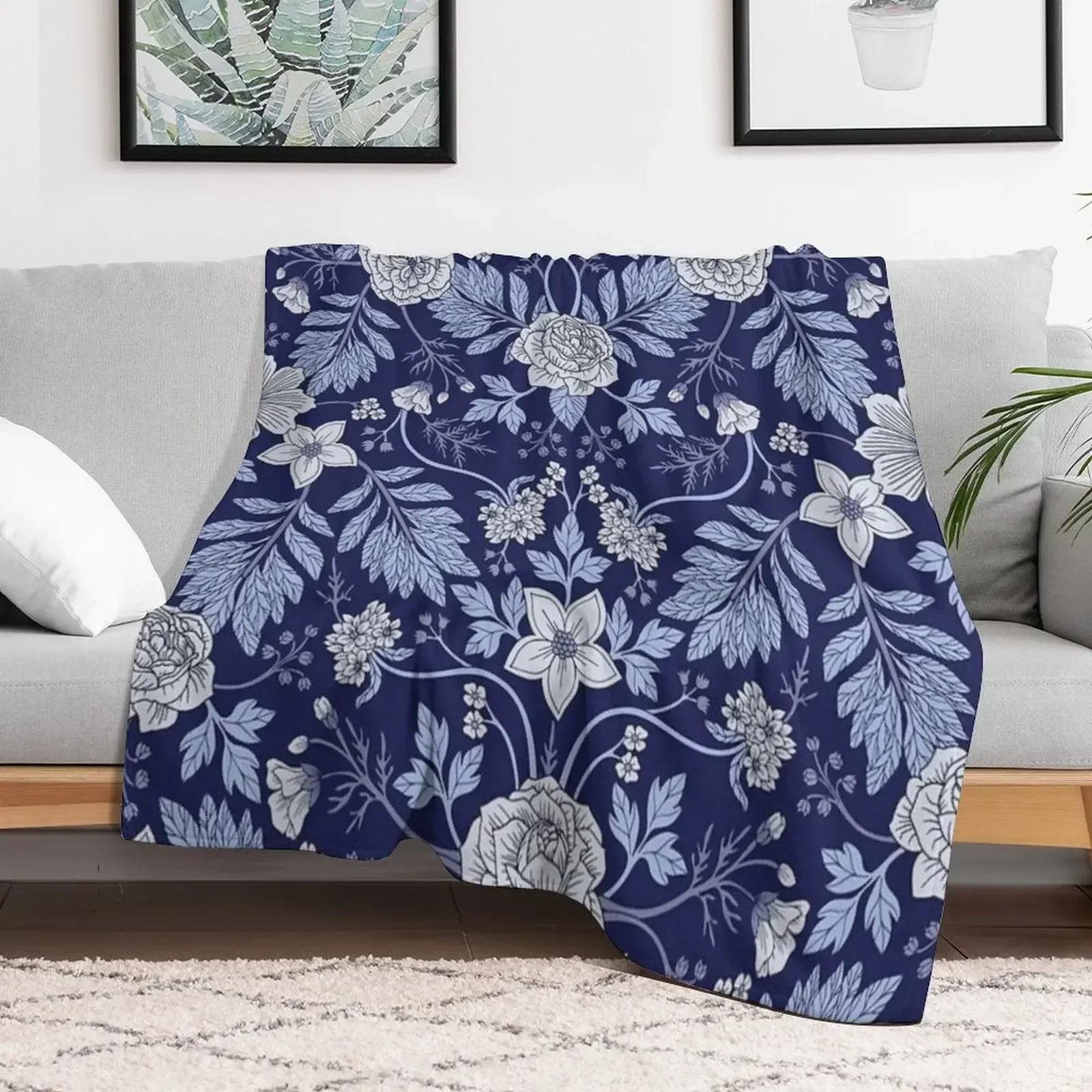 

William morris blue Throw Blanket Decorative Throw warm winter Blankets
