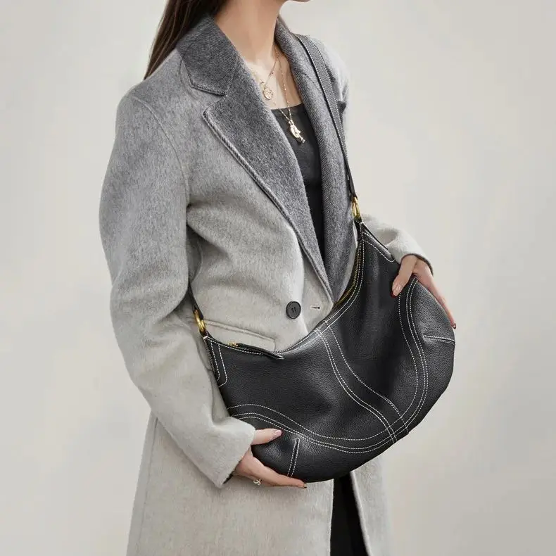 Large Capacity Shoulder Bag Genuine Leather Casual Relaxed Style, Spacious, Soft Durable Handbag, Fashionable Casual Horn-Handle - view 5