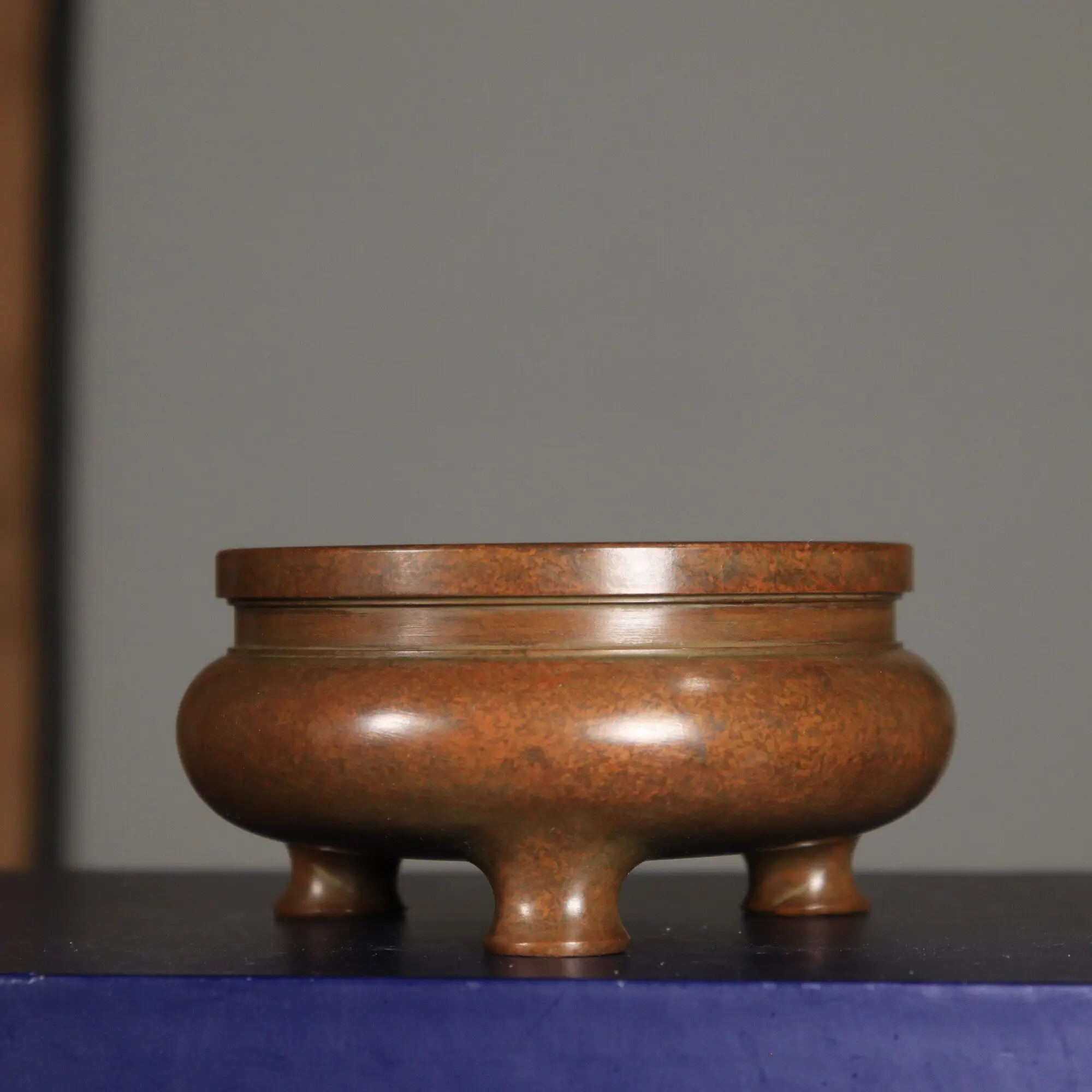 

Vintage Pure Copper Li Style Incense Burner Handmade Suzhou Craft Home Tea Table Decor Antique Collection Buddha Hall Censer