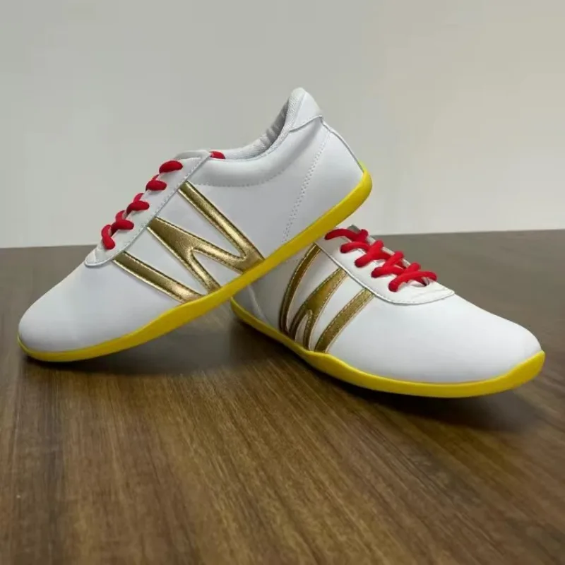 Sepatu Tai Chi pria wanita, sneaker seni bela diri latihan pagi desainer Unisex, sepatu KungFu Taekwondo kualitas terbaik 2024