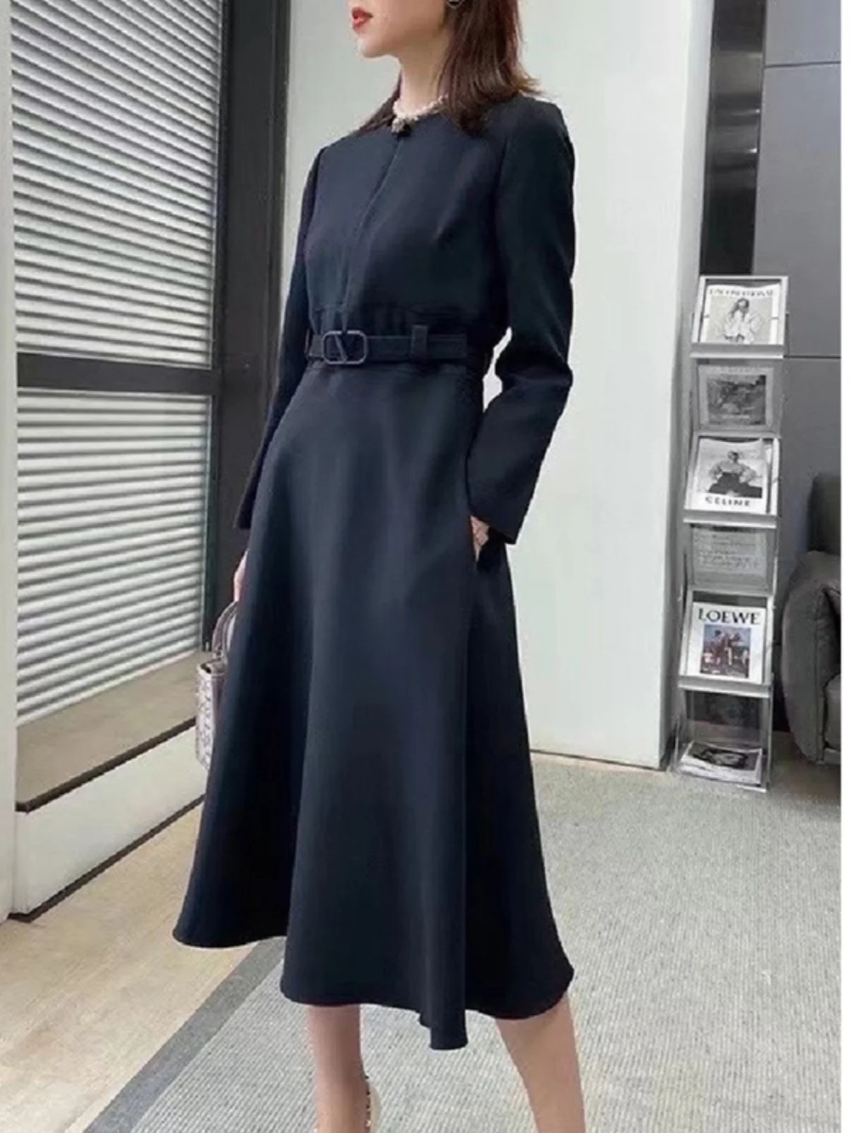 

Ele Bla Dr Luxury High Waist Slimming Midi Length A-Line Umbrella Skirt Long Sve Zipper Closure Polyester Viscose