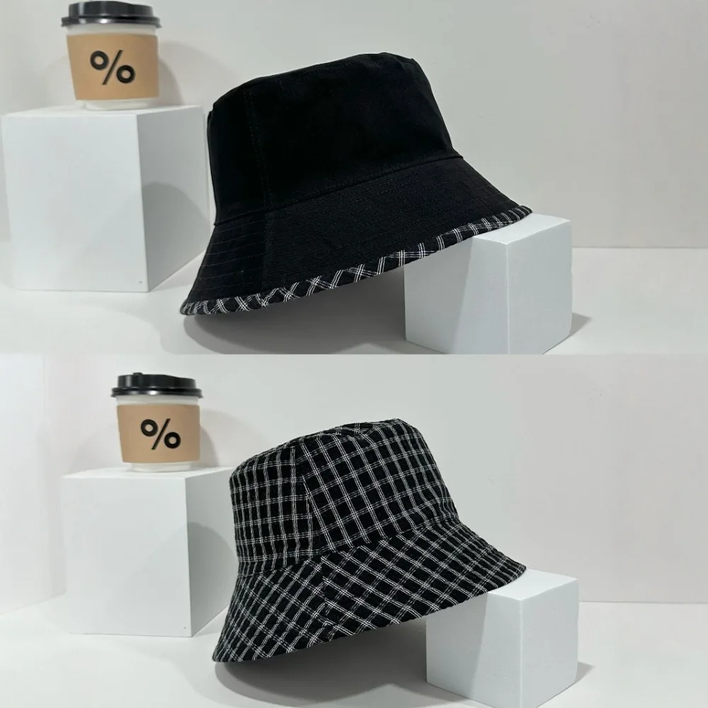 Topi Matahari Kelas Atas dengan Pelindung Matahari Pola Kotak-kotak Topi Nelayan Dapat Dibalik Fashion Retro Kasual Hadiah Liburan Populer
