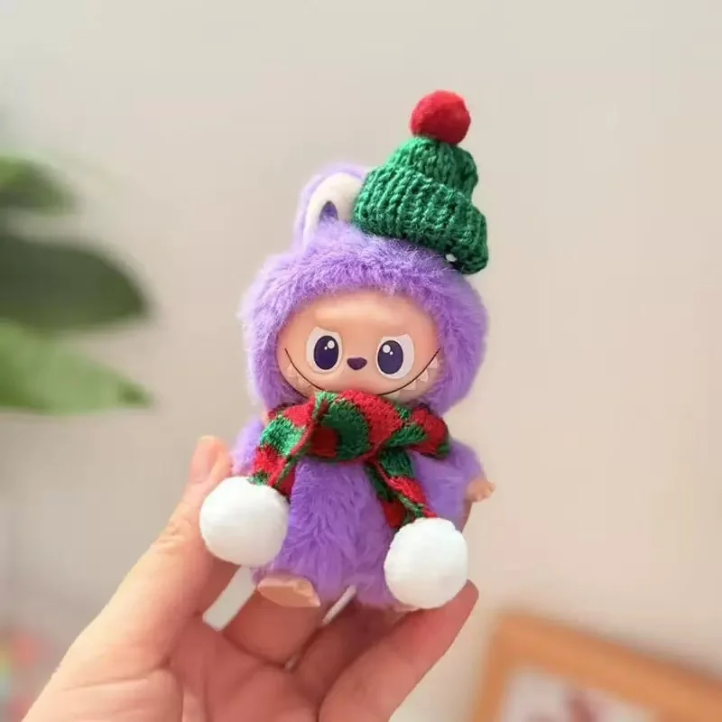 Für Labubu 4.0 Kleidung Nette Weihnachten Elf Cape Umhang mit Glocke Halskette Set Mini Plüsch Puppe Kleidung Mode Puppe Zubehör