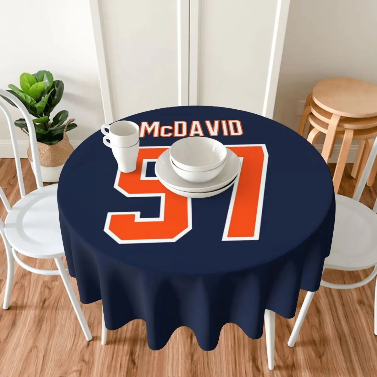 كونور ماك ديفيد 97 لمحبي إدمونتون أويلرز مفرش طاولة مستدير مقاوم للماء مفرش طاولة مقاوم للزيت للمناسبات المطبخ غطاء طاولة الطعام