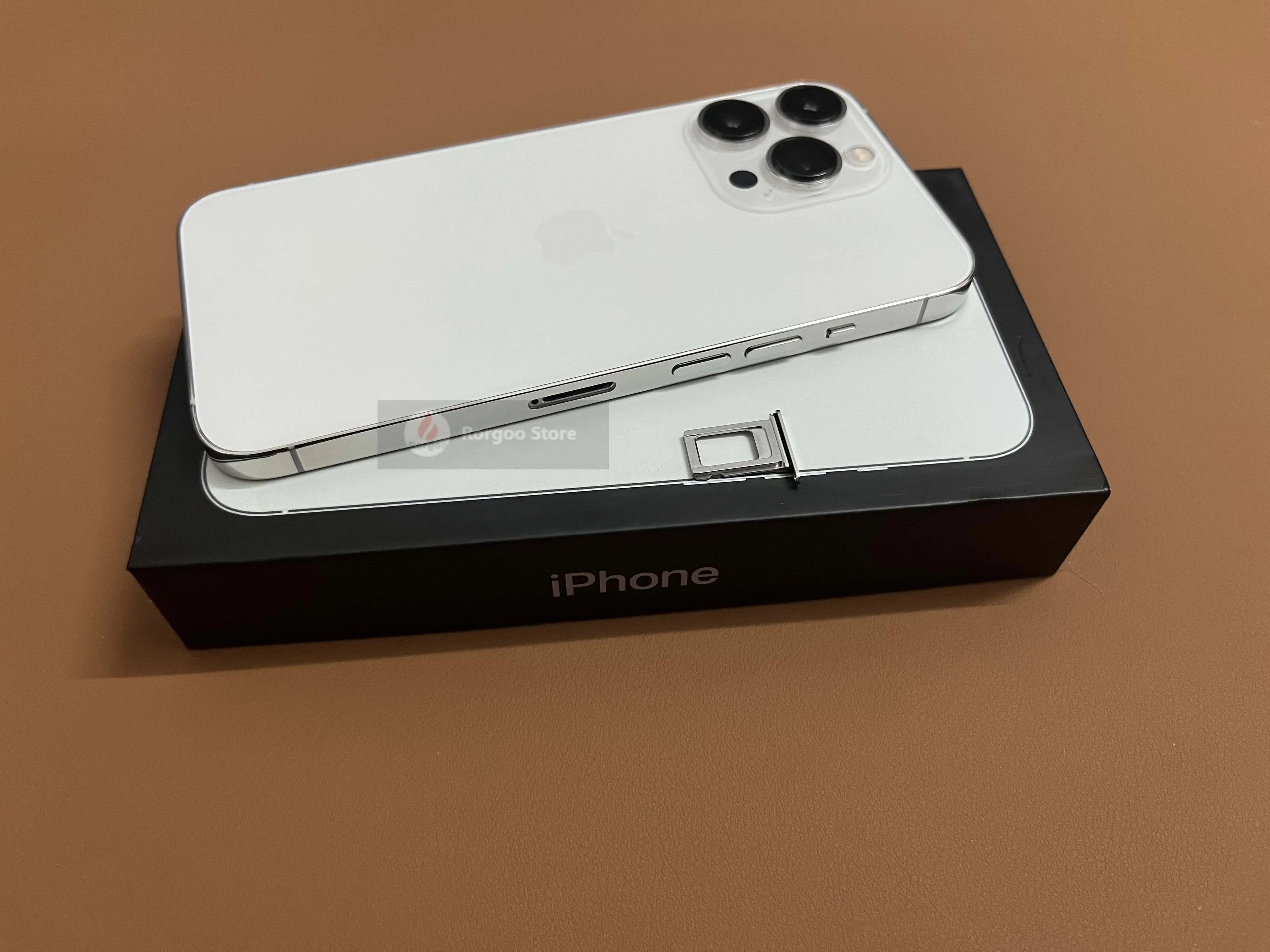 Por qué el iPhone 13 Pro Max blanco es la elección perfecta para