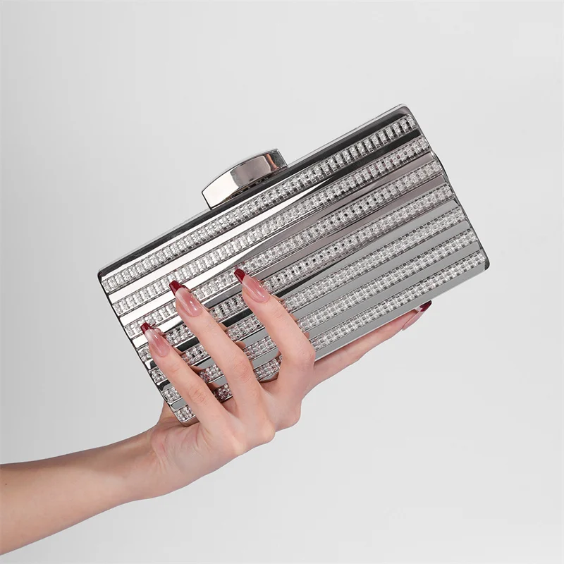 Damskie srebrne torebki wieczorowe eleganckie błyszczące diamentowe metalowe kopertówki wesele torebka damska luksusowa błyszcząca torebka kwadratowa