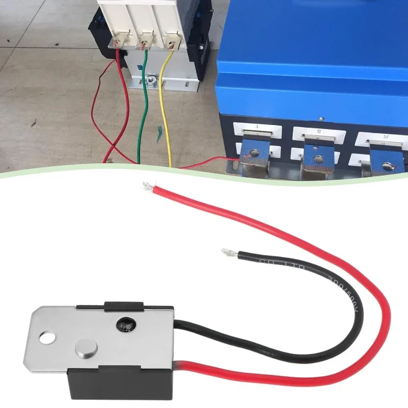 Modul Penggerak Soft Start Alat Bertenaga Tinggi Aksesori Sakelar Soft Start untuk Pengontrol Motor Mesin Pemotong Slot 250VAC 20A