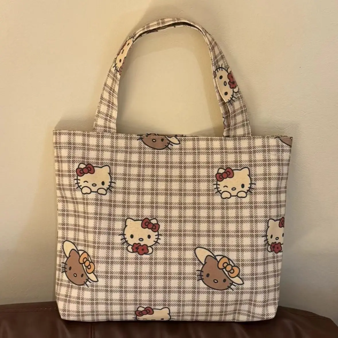 

Hello Kitty Handbag Cute Cartoon Printing Pattern High-capacity Canvas Bag New Fashion Delicate Personality Shoulder Bag Gifts