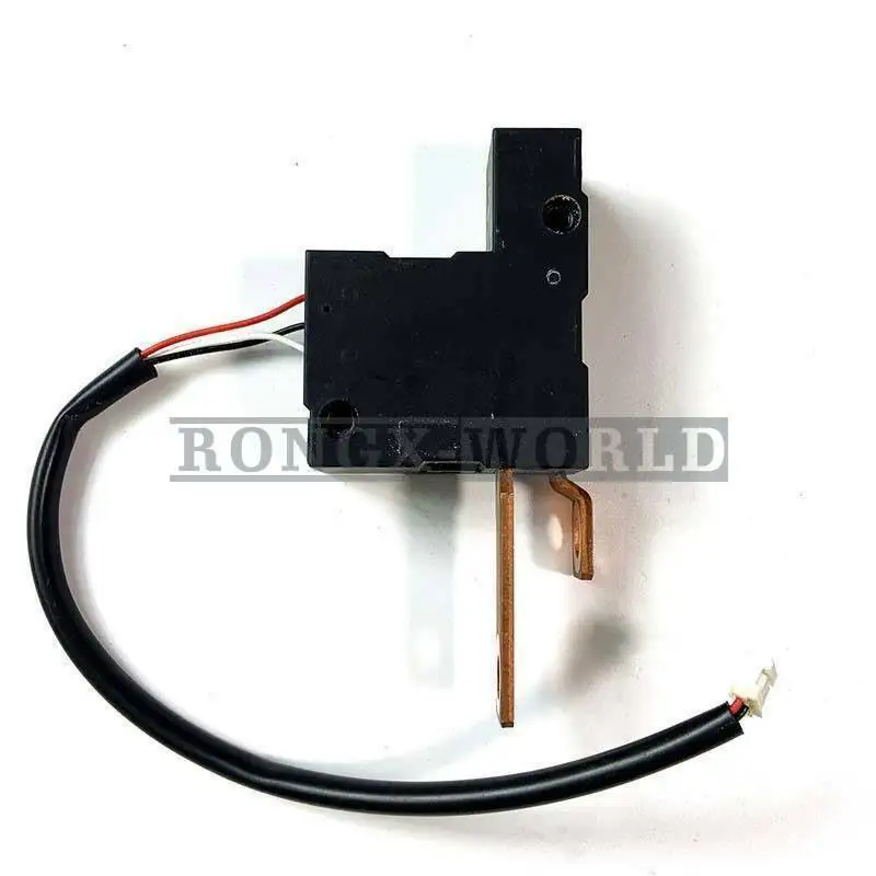 1x UL-721Q-R1A-B032 bekas dengan kontaktor relay 12v 100A