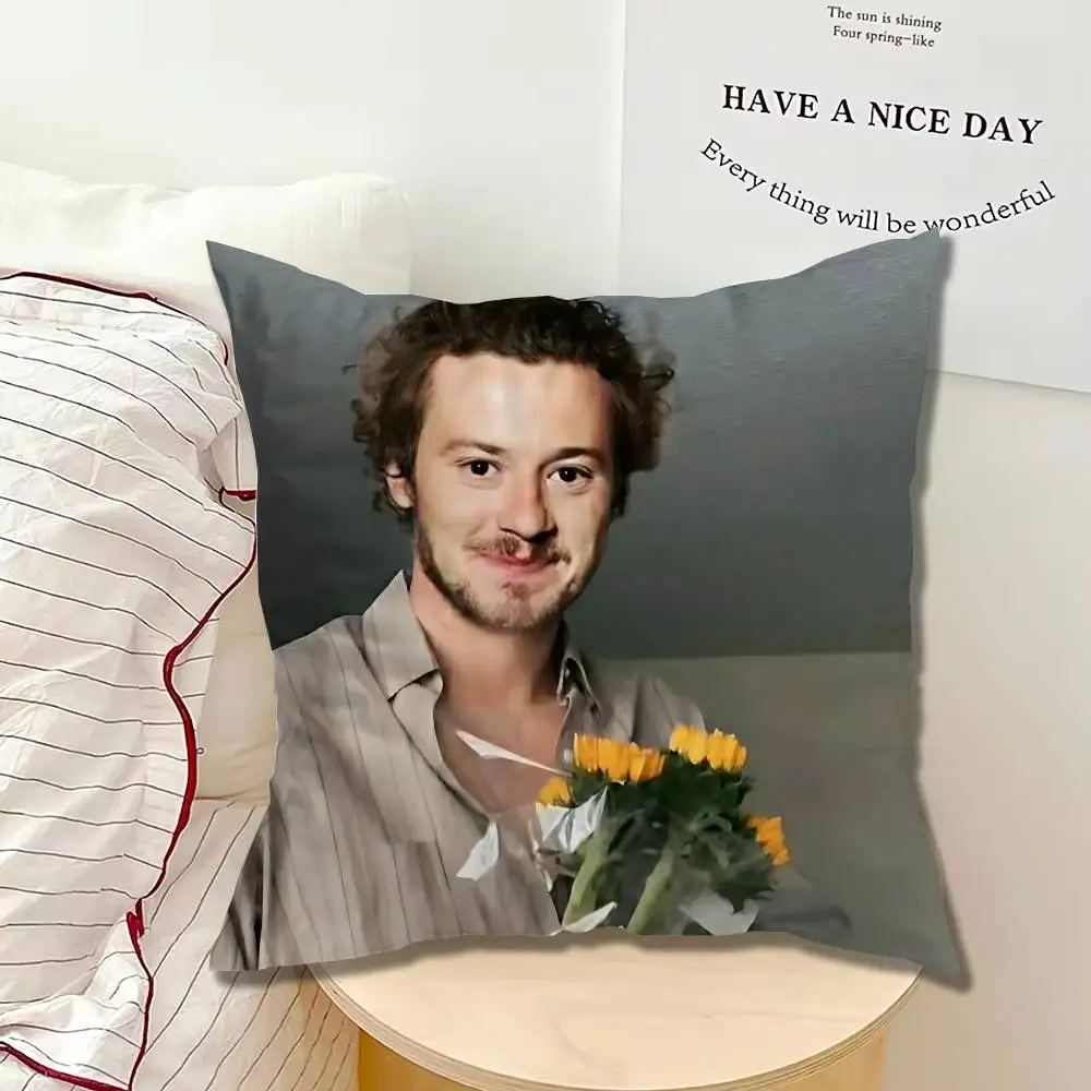 Actor J-Joseph Quinn Pillow Case Square Bedroom Sofa Leisure Comfort Cushion Car Home Decoration