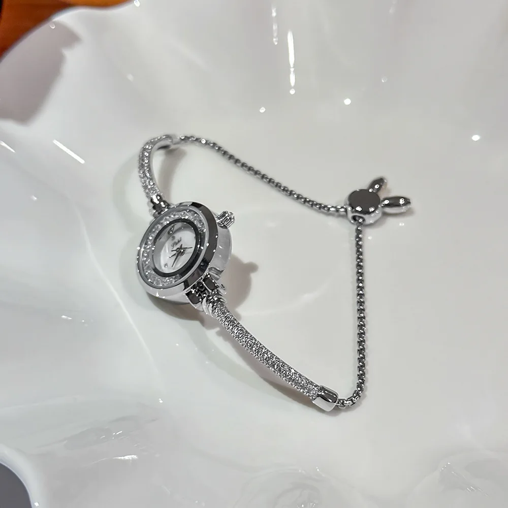 New AlloyDesignSimple And StylishWith A Pull-String Mechanism For More AccurateTimekeepingAnd A High-End, Attractive Appearance.