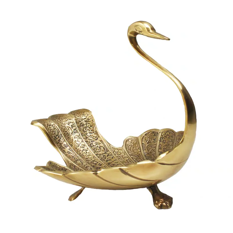 

Brass fruit plate swan American light luxury home snack dried fruit plate
