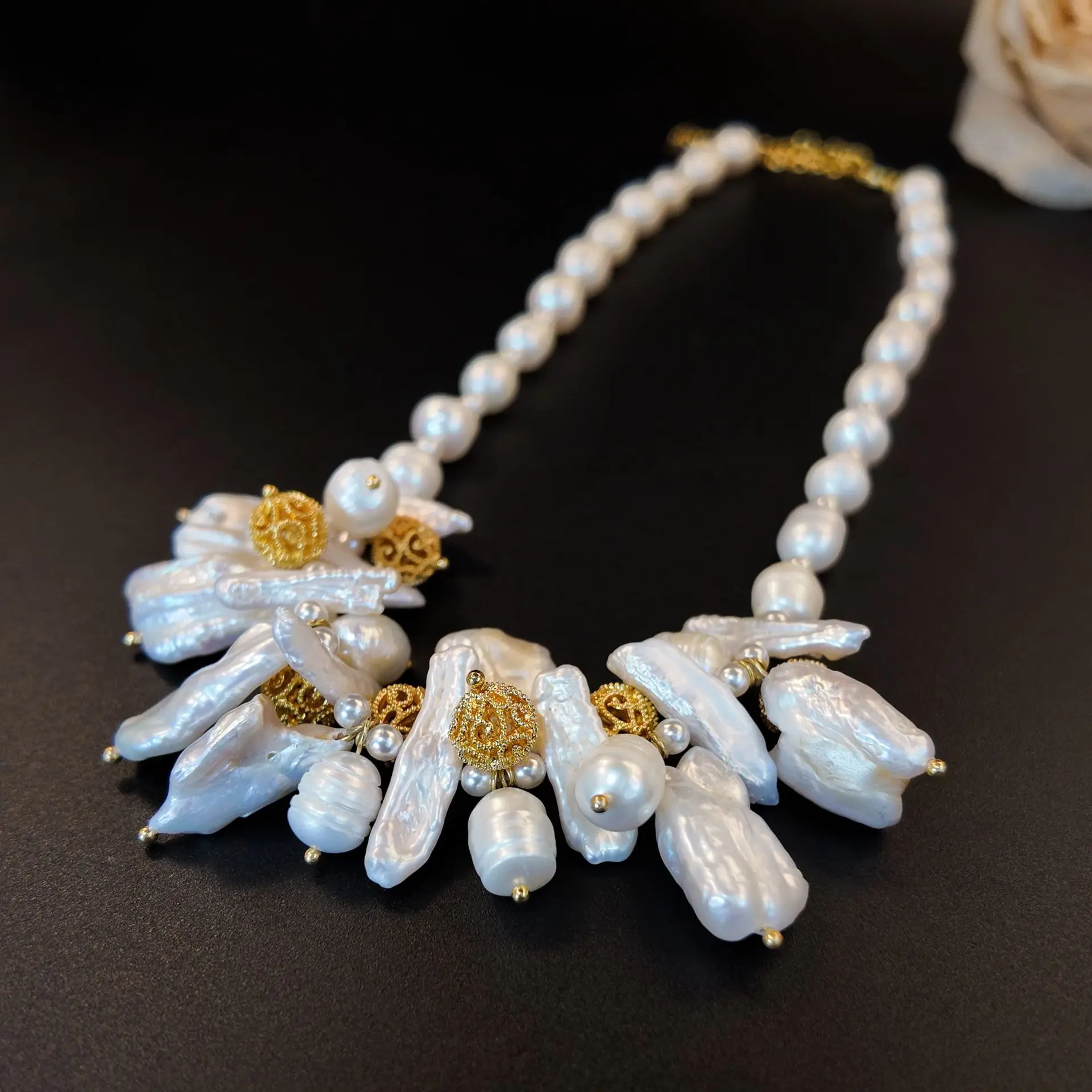 

Ожерелье из натурального пресноводного жемчуга неправильной формы в стиле барокко, модное высококачественное свадебное банкетное украшение для женщин