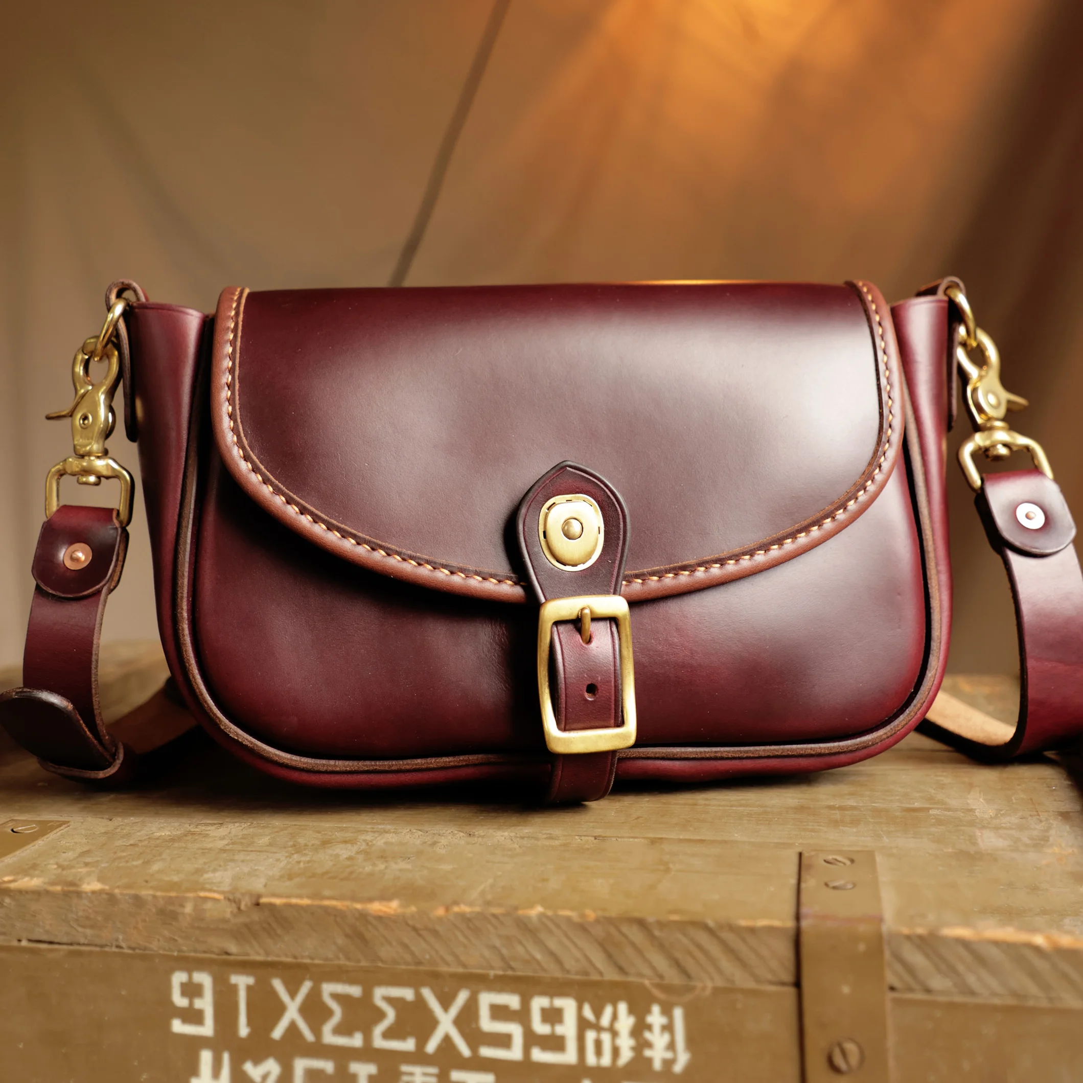 PNDME designer handmade brand first layer cowhide women's shoulder bag vintage casual luxury genuine leather crossbody bag