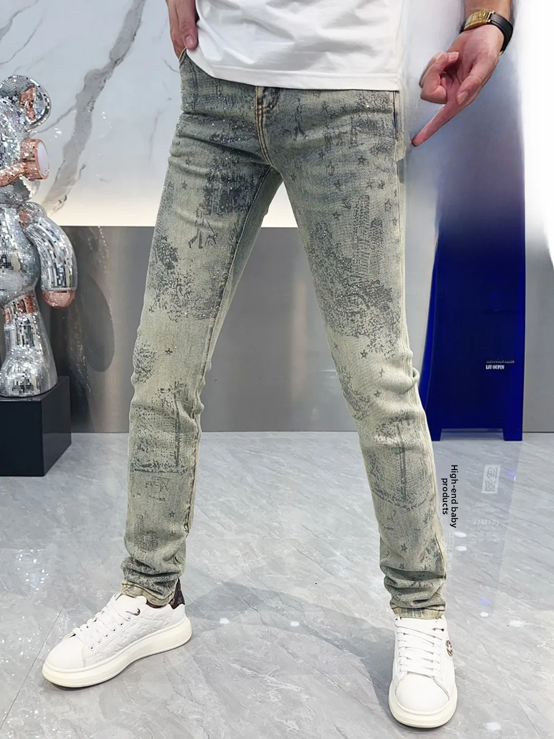 

Fall 2025 Men's Faion Slim Fit Denim Jeans High Street Waed Printed Rhinestone Embellied Long Straight Leg Trousers
