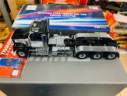 Western Star 4900 SF Day Cab Tridem Tractor 1:50 Scale Metal Model By Diecast Masters DM71066