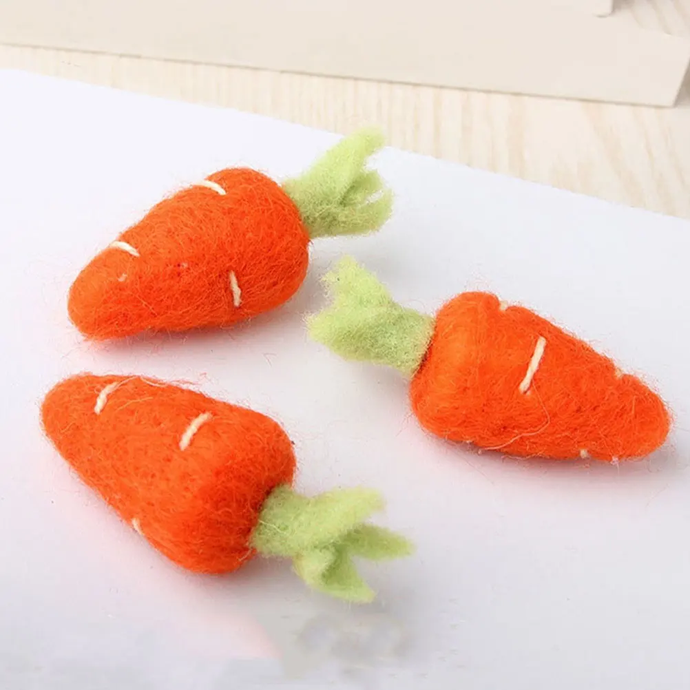 5 Pcs Felt Carrot Shape Ornaments DIY Brooches Hairpin Clothing Hat Brooch Headdress Supplies Decors Headdress Materials