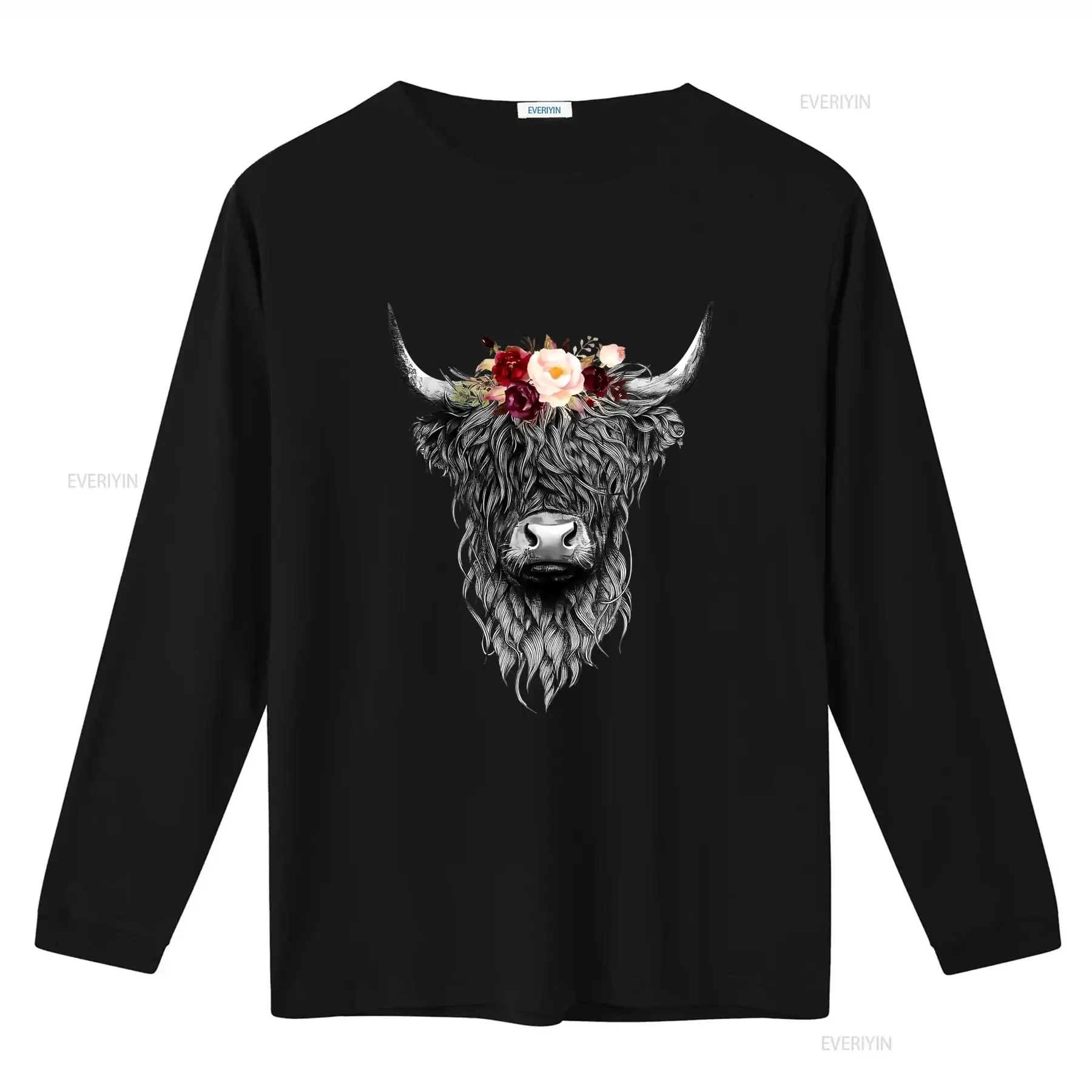 Cute Highland Cow T Shirt with Floral Crown Perfect for Mom Heifer Farm Ranch Farmer Cowgirl vintage Washed Comfortable homme