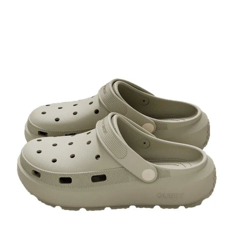 

Step on poop feeling hole shoes 2025 summer new style external wear anti slip EVA thick sole outdoor anti slip cool mop