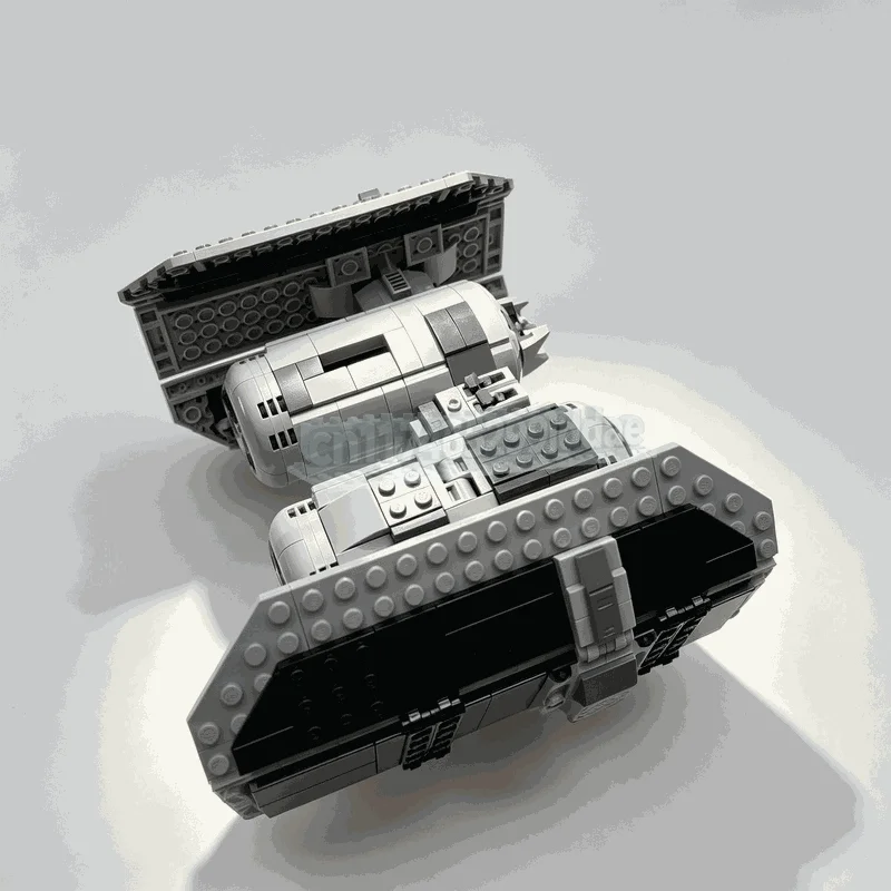 NEW 576PCS Sci Fi Twin Pod Spacecraft Building Blocks Cockpit Upgrade Model DIY Assembly Toy Creative Collection Display Gifts