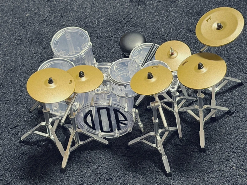 Bandai 2nd Edition Mini Pearl Drum Set Gashapon - Fashionable Band Bandai 2nd Edition Mini Pearl Drum Set Gashapon - Fashionable Band